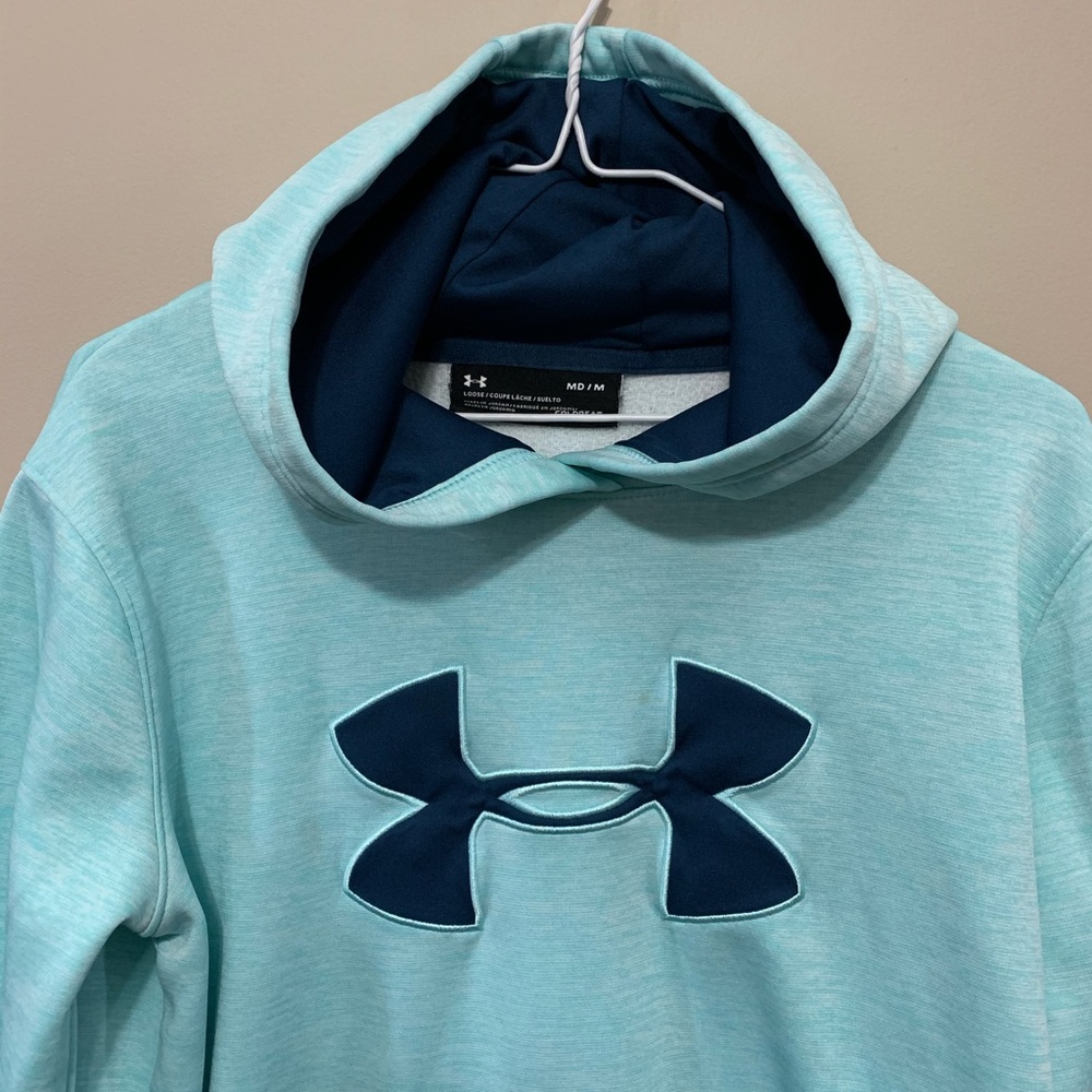 Baby blue Under armour  Medium but it fits Large